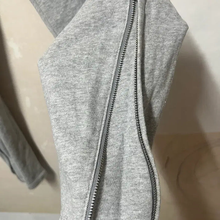 [SOLD OUT] 아디다스 회색 트레이닝 바지 95 M