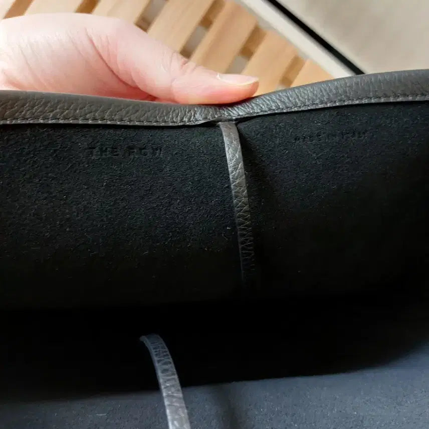 [BUNJANG] The Row Park Medium Bag / 더로우 파크백 미둠
