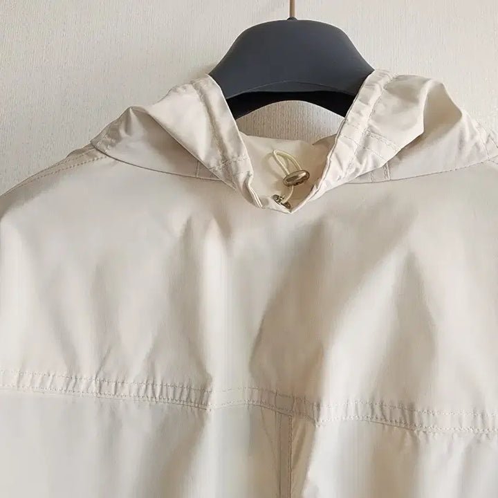 [SOLD OUT] (새상품)한섬 TIME 타임 지퍼셔링 모크넥 탑 아노락 스타일