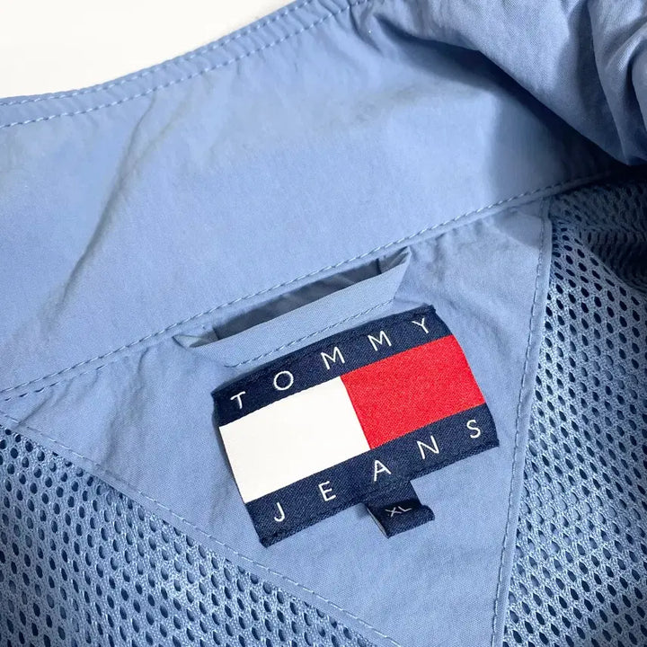 [BUNJANG] Tommy Hilfiger Windbreaker XL / 타미힐피거 바람막이 XL