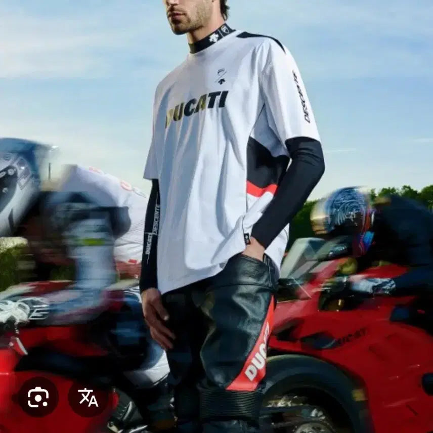 [BUNJANG] Descente Ducati Cooling Oversized T-Shirt (L) / 데상트 두카티 쿨링 오버핏 반팔티셔츠 100(L)