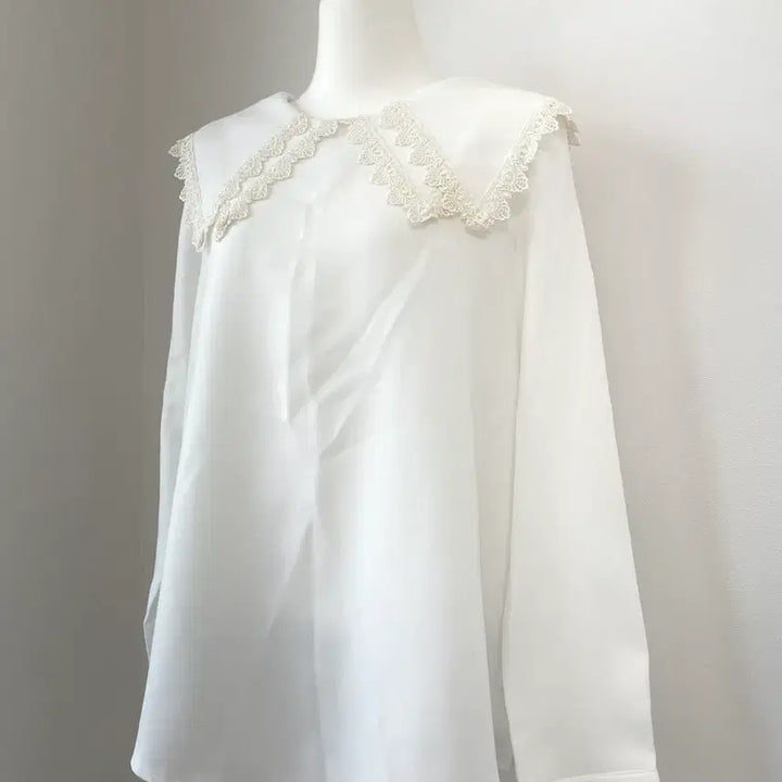 [BUNJANG] White Lace Big Collar Blouse - Layered Style / 레이스 빅카라 블라우스 화이트 러블리 히메갸루 양산형 레이어드 소녀