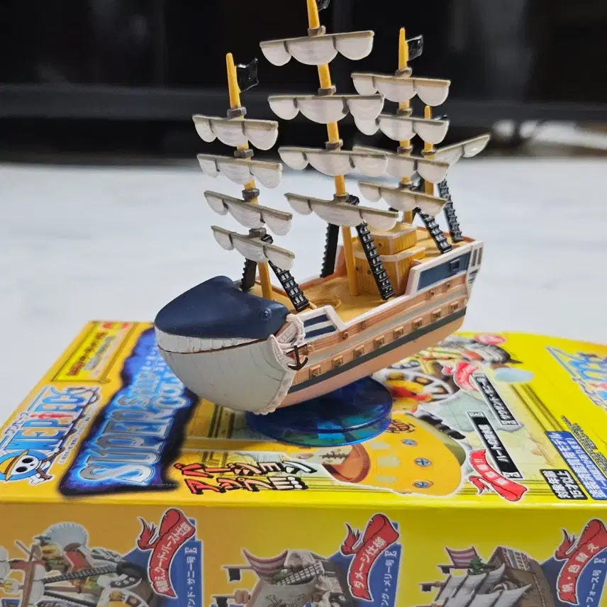 [BUNJANG] One Piece Whitebeard Pirates Moby Dick Ship Figure / 흰수염 배 모비딕호 원피스 피규어