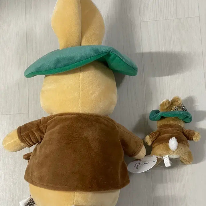 [BUNJANG] Peter Rabbit Benjamin 29cm Doll &amp; 9cm Keyring Set / (세트) 피터래빗 벤자민 29cm 9cm 인형 키링