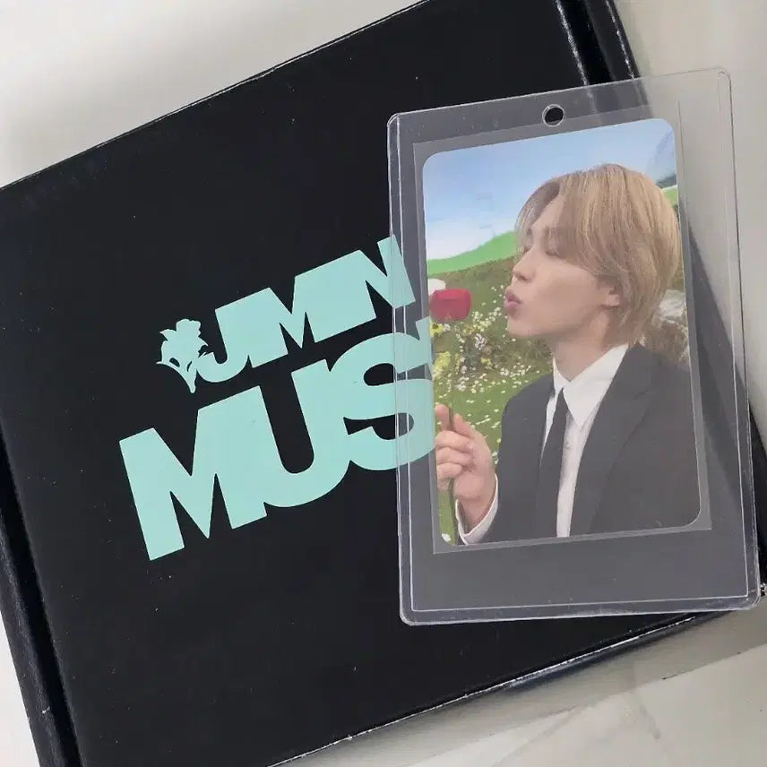 [BUNJANG] BTS Jimin Muse SMERALDO 2021 ARMY DAY Gift Set Photocard / 방탄 지민 뮤즈 스메랄도 팝업 아미데이 gift 기프트 +포카