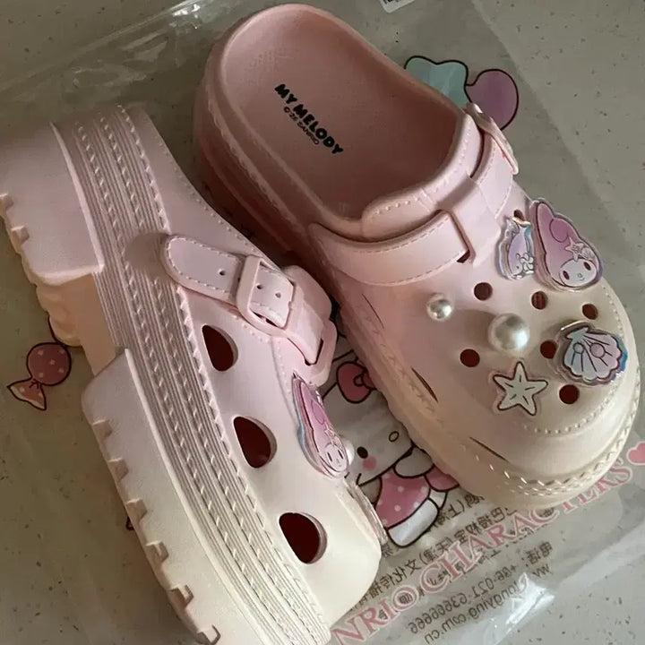 [BUNJANG] Sanrio Genuine Crocs / 산리오 정품 크록스