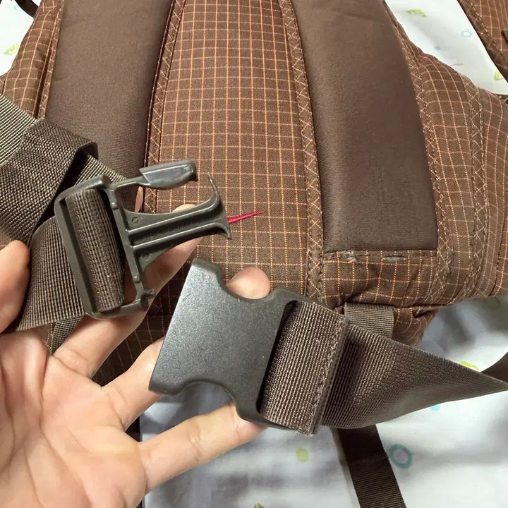 [BUNJANG] Nike ACG Hiking Backpack / 나이키 ACG 라인의 브라운 체크 패턴 하이킹 백팩입니다