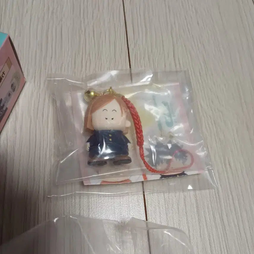 [BUNJANG] Jujutsu Kaisen Nobara Kugisaki Ochamo &amp; Kitanklub Figure Set / 주술회전 오챠토모 노바라 + 키탄클럽 노바라