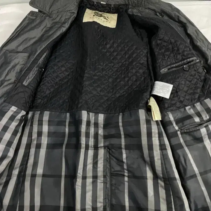 [BUNJANG] Burberry Metallic Trench Coat - Size 52 / 버버리 Bueberry 금속 트렌치 코트 52