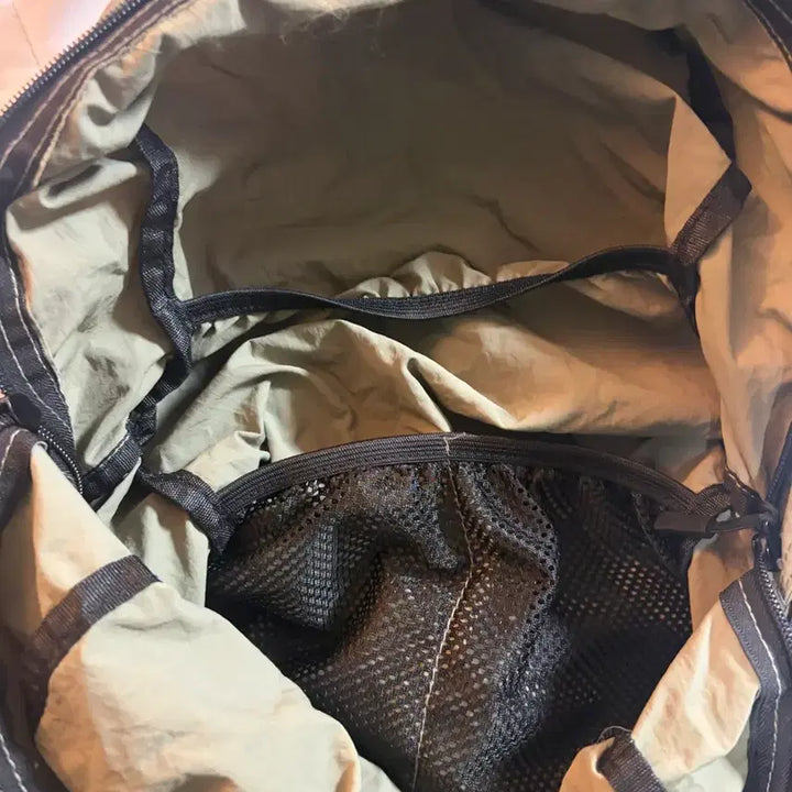 [BUNJANG] Khaki Drawstring Backpack / 카키색 드로우스트링 백팩