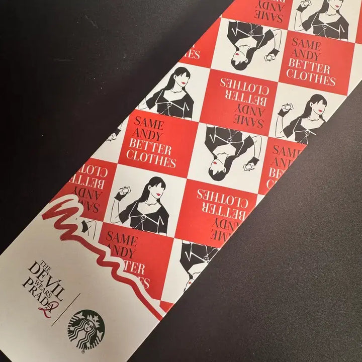 [BUNJANG] Starbucks x The Devil Wears Prada Limited Edition Keychain / 악마는프라다를입는다 x 스타벅스 한정판  키링