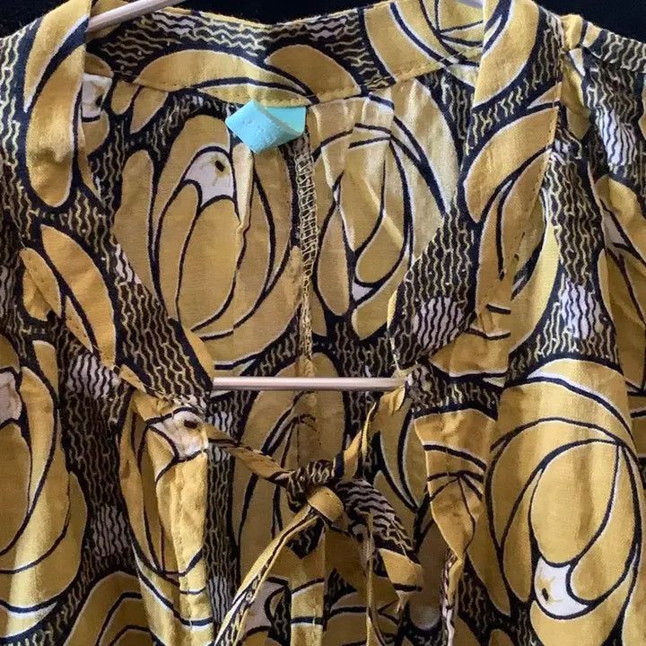 [BUNJANG] Tassel Blouse / 태슬 블라우스 (새상품)