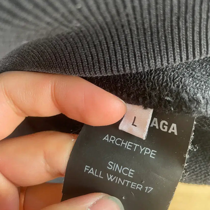 [BUNJANG] Balenciaga Back Logo Hoodie / [새상품급,105-110] 발렌시아가 백로고 후드티 오버핏