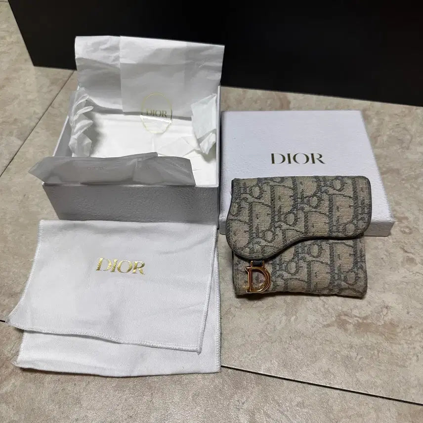 [SOLD OUT] 디올 오블리크 로투스 지갑 그레이