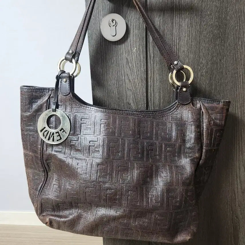 [BUNJANG] Fendi FF Logo Brown Leather Shoulder Bag / 펜디 FF 로고 브라운 가죽 숄더백