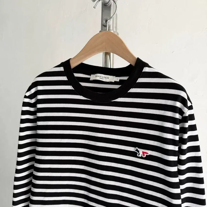 [SOLD OUT] Maison Kitsune 메종키츠네 트리컬러폭스 단가라 슬리브
