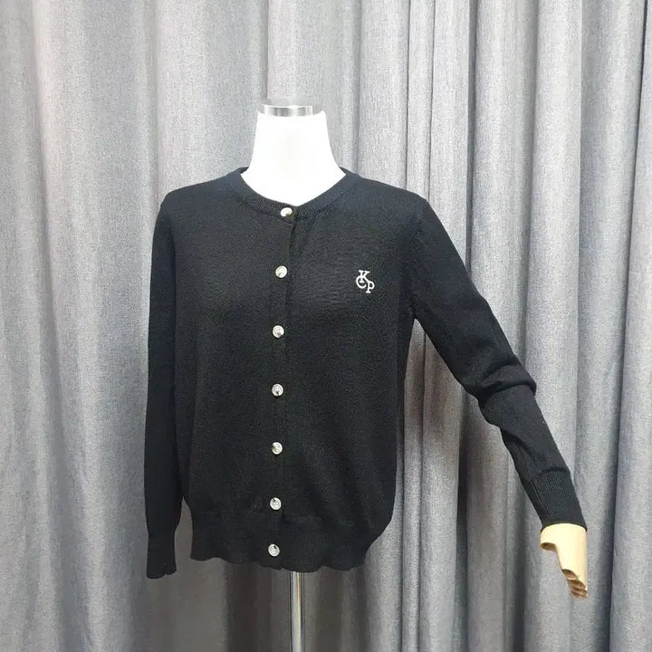 [BUNJANG] Embroidered Black Cardigan / 자수 블랙 가디건