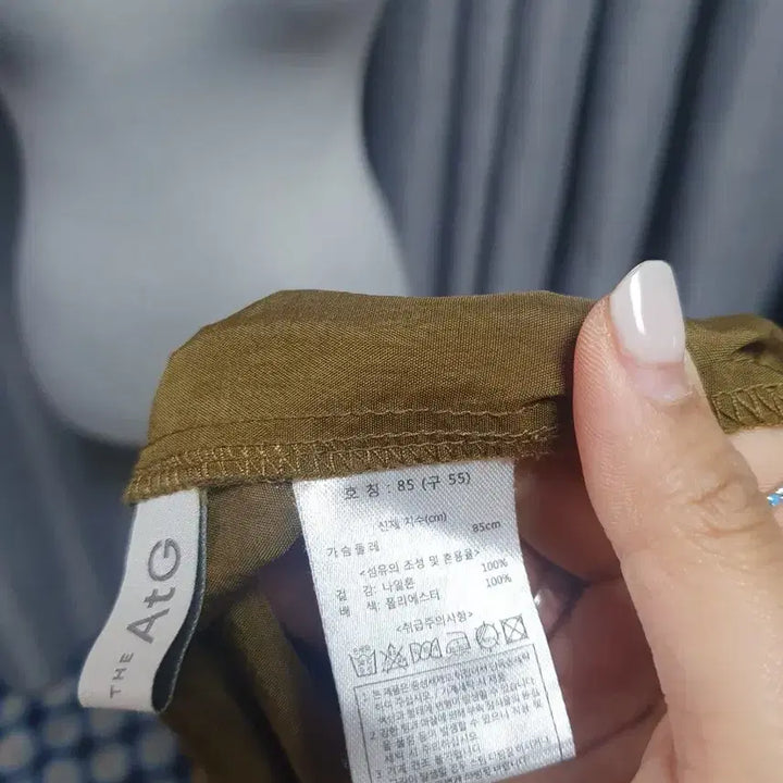 [BUNJANG] Olive Big Collar Square Blouse / 빅카라 사각사각 올리브블라우스