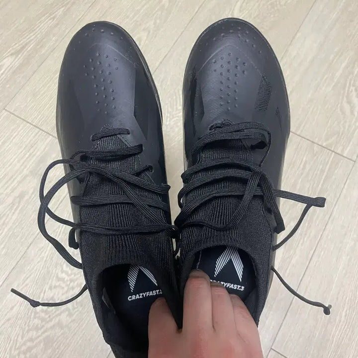 [SOLD OUT] 새상품) 아디다스 풋살화 X 크레이지패스트 TF 블랙 265