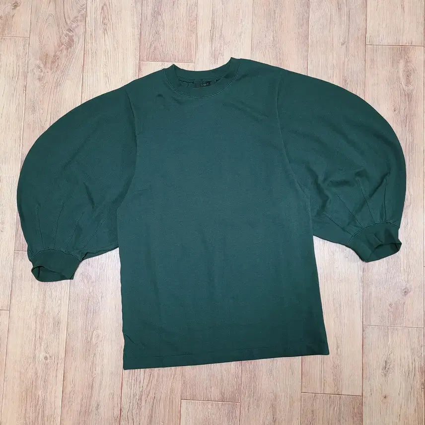 [BUNJANG] THE BEIGES Maru Blouse / 더베이지스(THE BEIGES) LMT 마르 블라우스 55-66 새상품