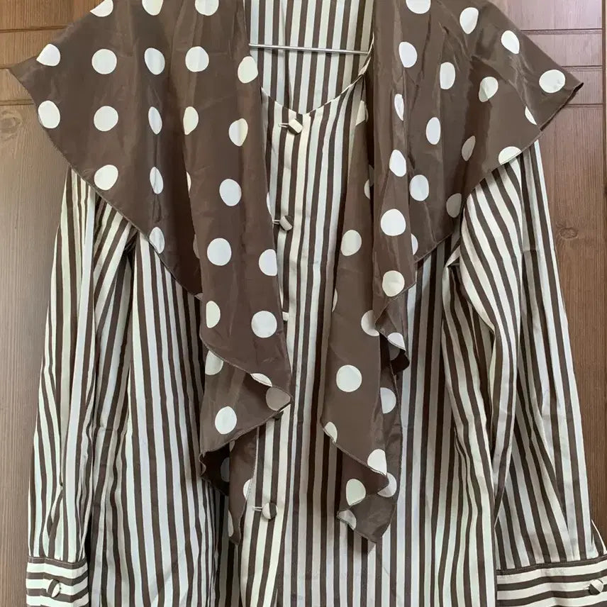 [BUNJANG] Vintage Cape Blouse / 일본 빈티지 케이프 블라우스