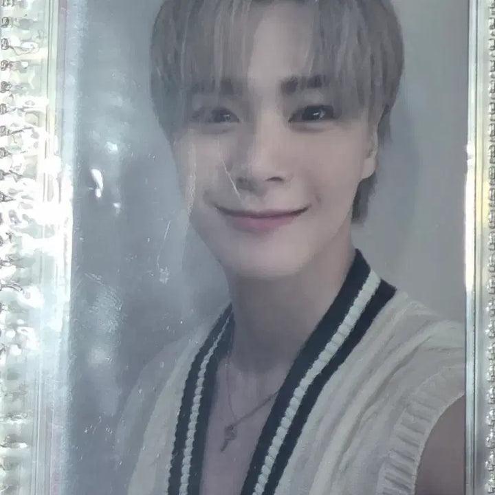 [SOLD OUT] 아스트로 문빈 All Yours 미공포 포카