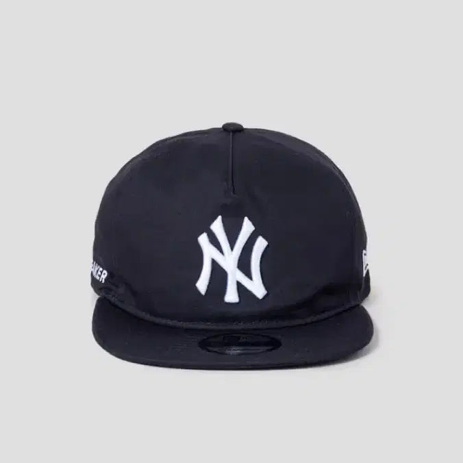 [SOLD OUT] 뉴에라xBEAKER NY 캡 모자 네이비