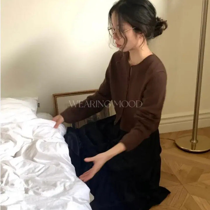 [BUNJANG] D.ond Camel Wool Logo Crop Cardigan / 드온도 카멜 울 로고 가디건 크롭
