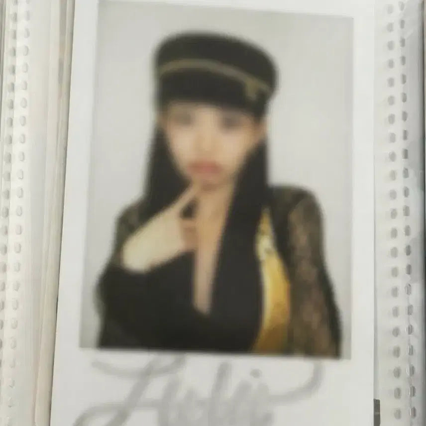 [BUNJANG] 키스오브라이프 키오프 대면 쥴리 싸인 폴라로이드 / 키스오브라이프 키오프 대면 쥴리 싸인 폴라로이드