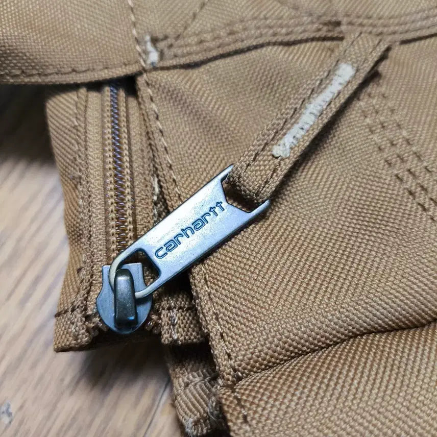 [BUNJANG] Carhartt Legacy Horizontal Zip Tote Bag / Carhartt 칼하트 레거시 호라이즌탈 지퍼 토트백