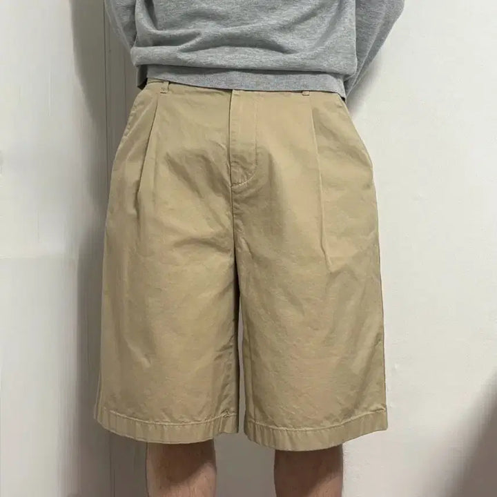 [SOLD OUT] [세탁완료] 무신사 스탠다드 베이지 반바지 32