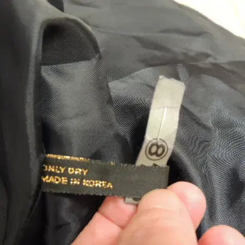 [BUNJANG] Embroidered Gold Navy Jacket / 골드자수 장식 멋진 피트한 곤색 쟈켓 / 반품 43cm
