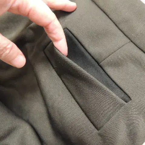 [BUNJANG] Comfortable Fleece-Lined Straight-Fit Pants / 매끄리하고 신축성 있는 편한 기모 바지 / 허리반품 38cm