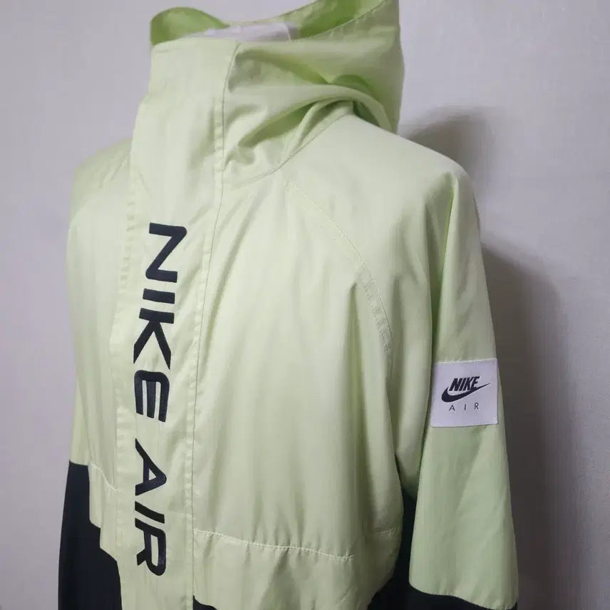 [SOLD OUT] 나이키 에어 우븐 후드 자켓 형광/블랙