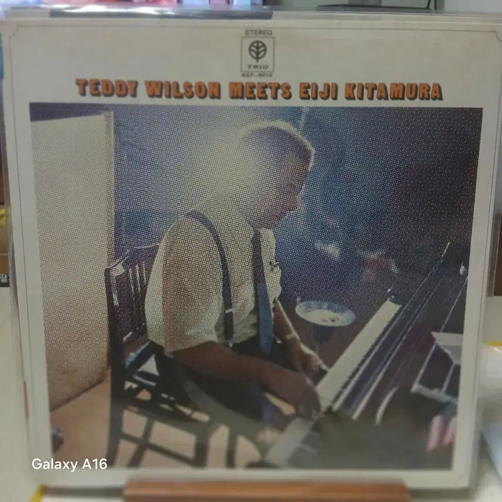 [BUNJANG] Teddy Wilson Meets Eiji Kitamura LP / 테디 윌슨 밋츠 에이지 키타무라 LP