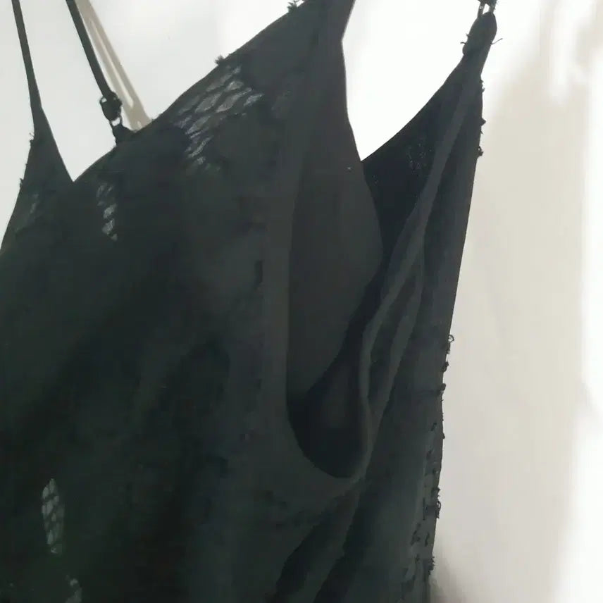 [SOLD OUT] 오즈세컨 블랙 민소매레이스