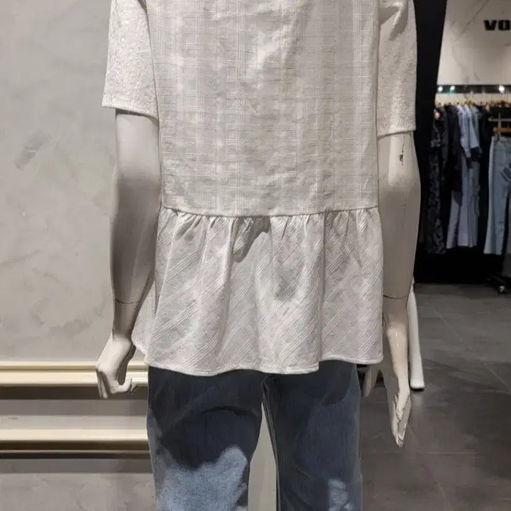 [SOLD OUT] 보브 레이스 면 블라우스