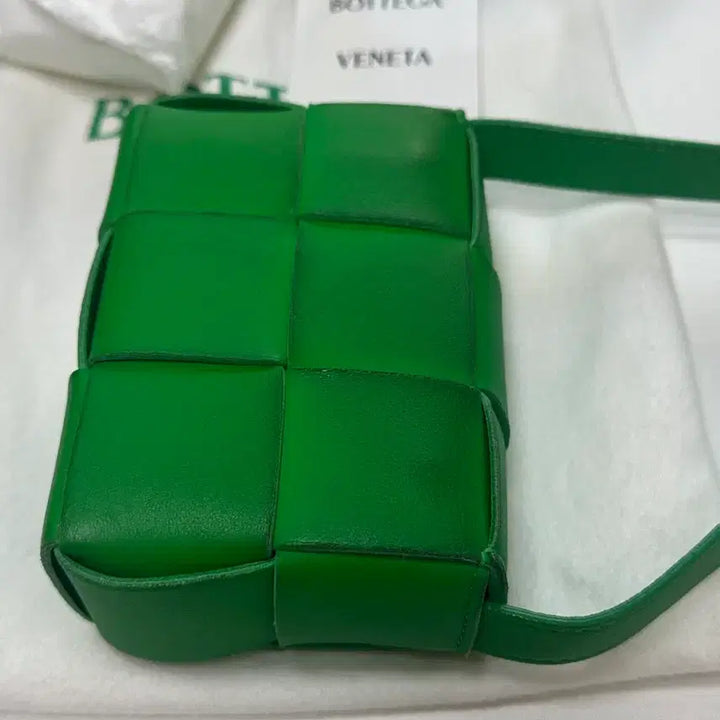 [BUNJANG] Bottega Veneta Cassette Mini Shoulder Bag / 보테가베네타 카세트백 그린