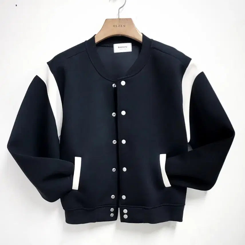 [BUNJANG] BIENVU Color Block Baseball Jacket / BIENVU정품 블랙 화이트 배색 야구 점퍼
