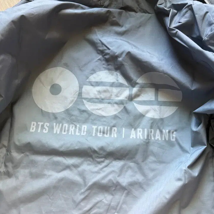 [SOLD OUT] BTS 방탄소년단 월드 투어 기념 아리랑 윈드 자켓 바람막이