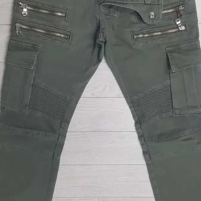 [BUNJANG] BALMAIN Cargo Pants 30-inch (No.224) / BALMAIN 발망(사방스판) 카고바지 30인치(No.224)새상품!