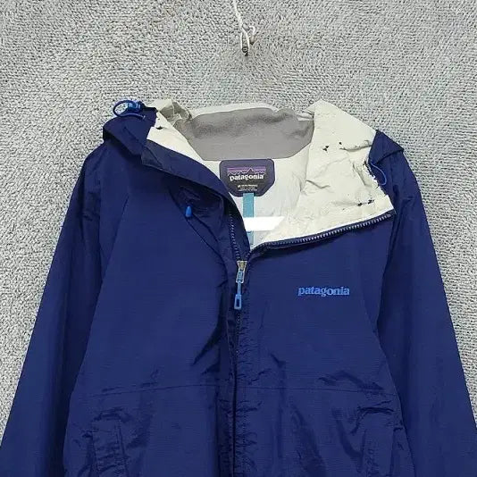 [BUNJANG] Patagonia Navy Windbreaker Jacket (M) / 파타고니아 네이비 바람막이 M