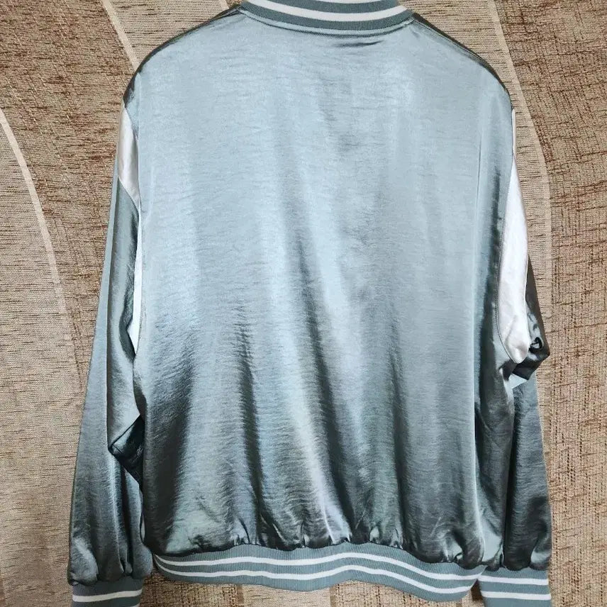 [BUNJANG] Kith Satin Bomber Jacket (XL) / 키스 (KITH)앤킨 새틴 봄버 자켓 (XL)