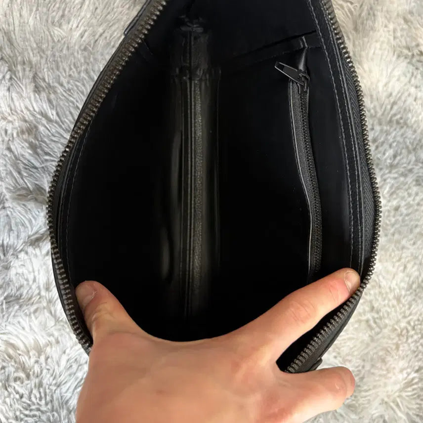 [BUNJANG] Balenciaga Hourglass Clutch Bag Black / 발렌시아가 아워글래스 클러치백 블랙