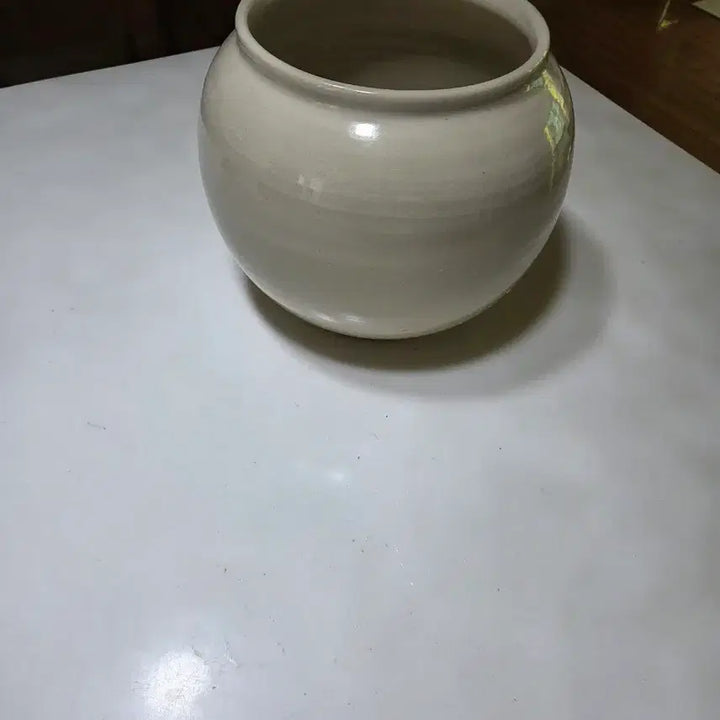 [BUNJANG] Antique White Porcelain Jar / 중후한 백자 항아리 돈복이 들어오는 귀물