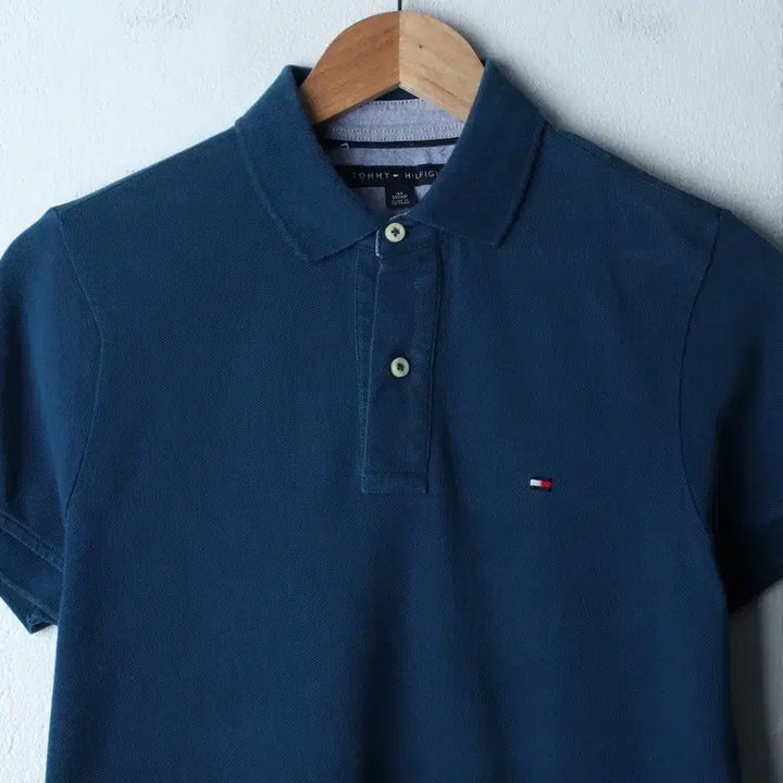 [BUNJANG] Tommy Hilfiger Short Sleeve Polo Shirt / (XS-S) 타미힐피거 반팔 카라 티셔츠 부분이염 블루-185D6