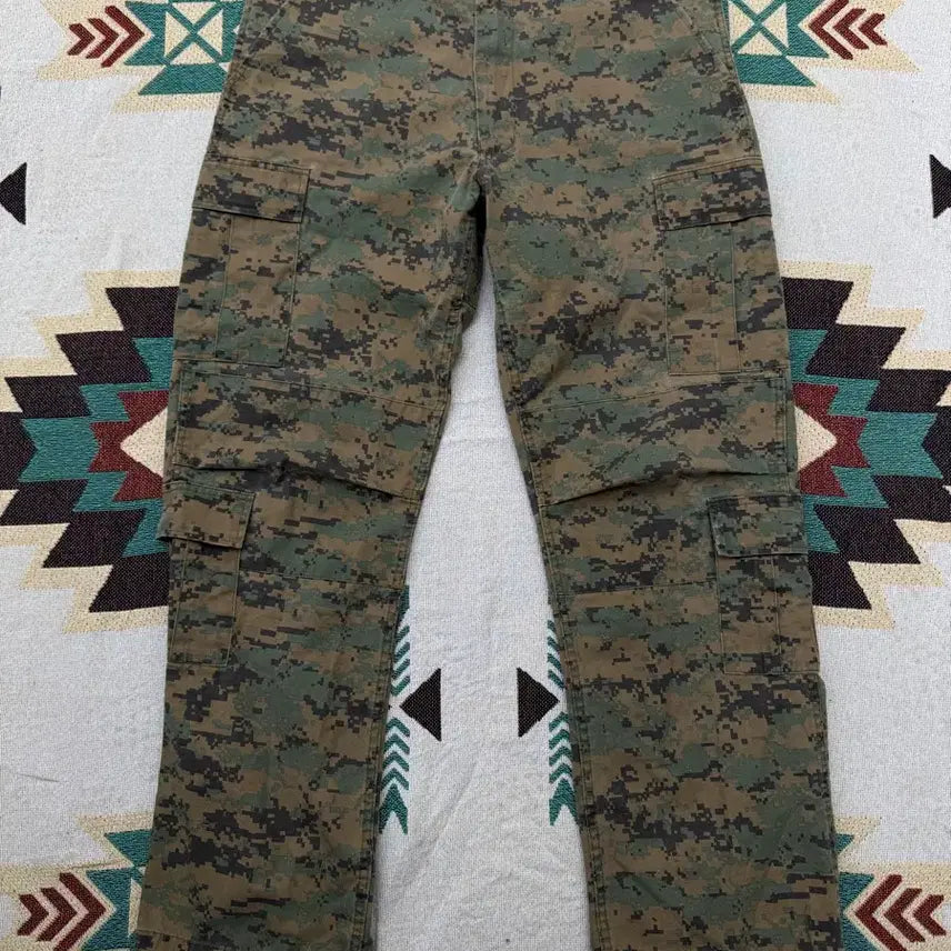 [BUNJANG] ROTHCO Digital Camo BDU Cargo Pants / ROTHCO 디지털 카모 BDU 카고팬츠 L/R