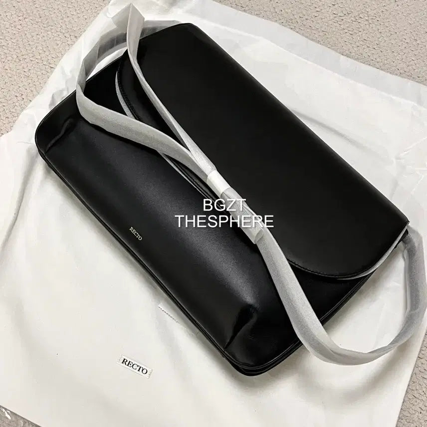 [BUNJANG] RECTO Vintage Flap Bag Large Black / 렉토 빈티지 플랩백 라지 블랙