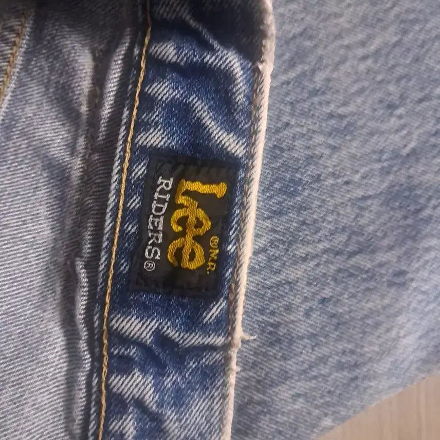 [BUNJANG] Lee Riders Washed Denim Jeans / Lee 라이더스 청바지