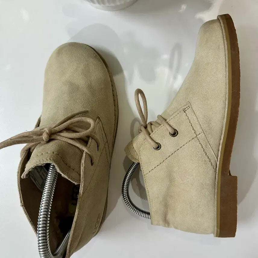 [BUNJANG] UGG Classic Leather Suede Boots / 어그 클래식 양가죽 스웨이드 슈즈 워커 부츠 220